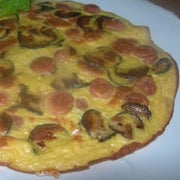 Frittata contadina con salsiccia e zucchina
