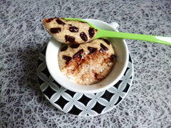 Mugcake iperproteico pera stracciatella con crusca d'avena e psillio