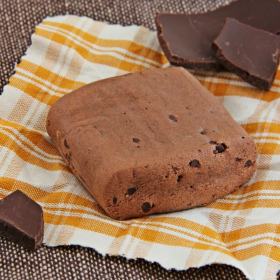 Maxi Brownie protéiné aux pépites de chocolat