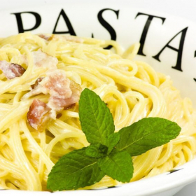 Pasta Iperproteica alla Carbonara - Base Pâtes à la carbonara